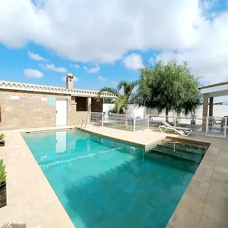 Casa Pinar 4 Ideal Familias Holiday home Conil De La Frontera